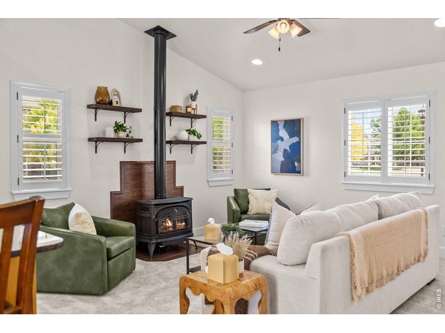 Property Photo 11 Gas-Burning Stove With Classic Wood-Stove Charm