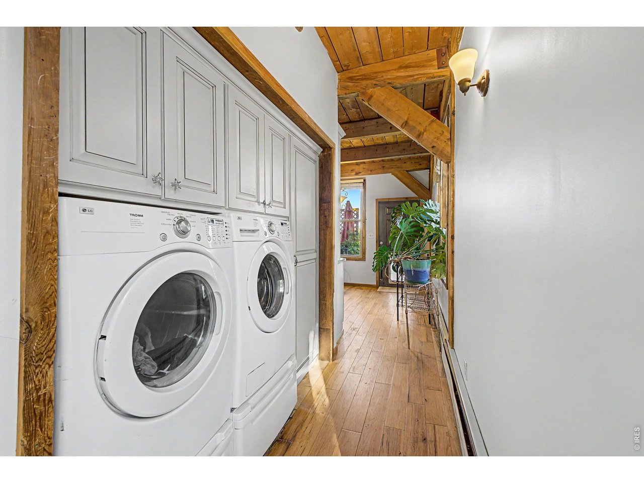 Property Photo 20 Main Level Laundry