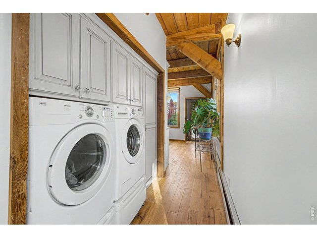 Property Photo 20 Main Level Laundry