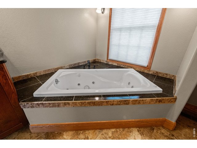 Property Photo 24 Jetted Tub