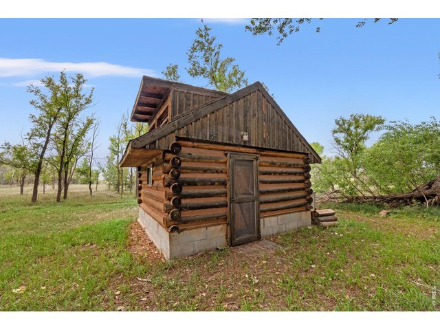 Property Photo 41 Log Cabin