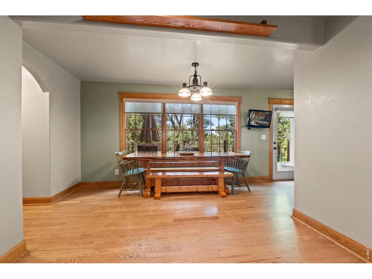 Property Photo 14 Dining Room