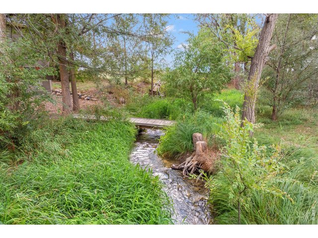 Property Photo 40 Creek