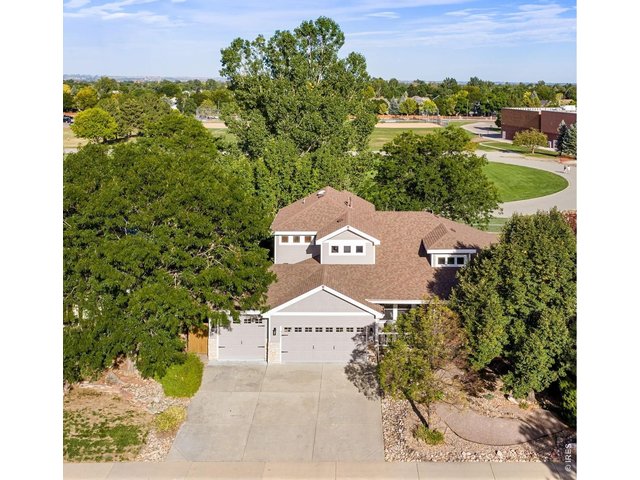 Property Photo 1 Timeless Main Floor Primary, Craftsman Style, Backs to both Community Open Space and trails to the east and the south! Newer 2020 Class IV roof & Newer Ext. Paint 2021. Nearly 4,500 finished SQFT!