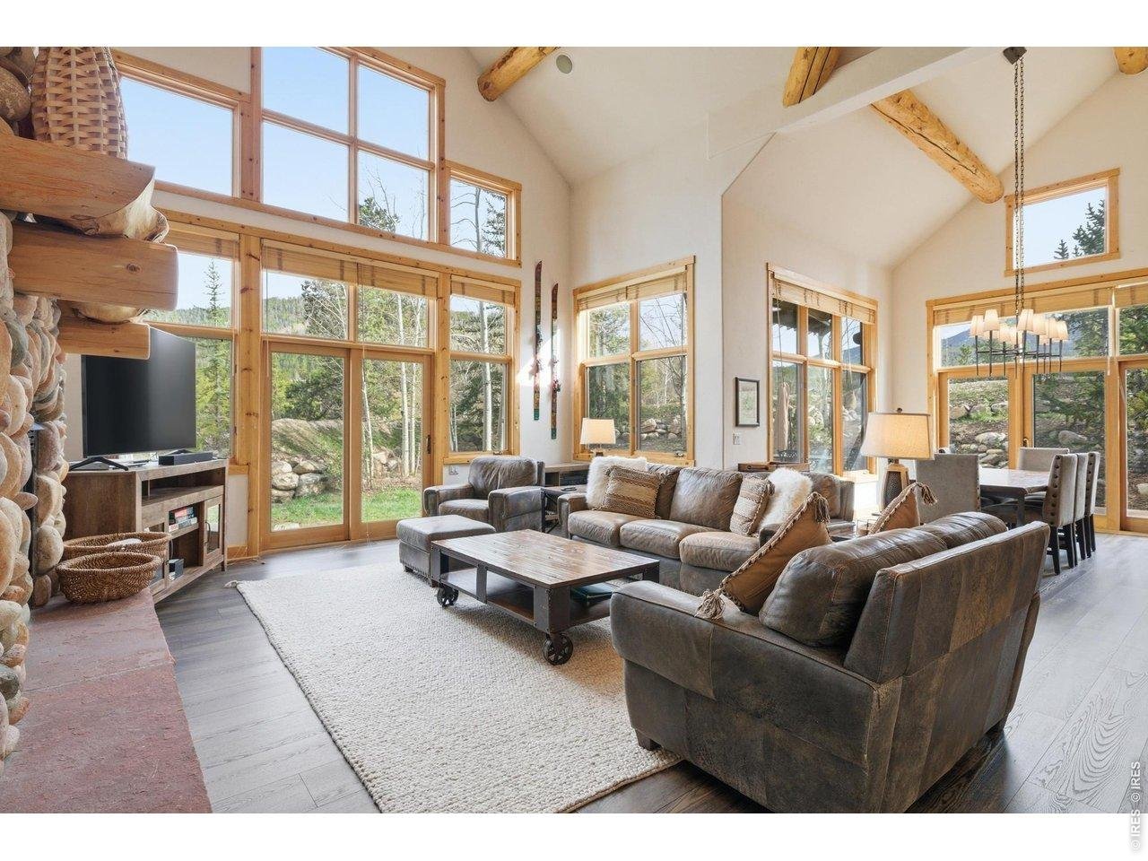 Property Photo 3 Mountain Views and beautiful sunlight flooding the great room!