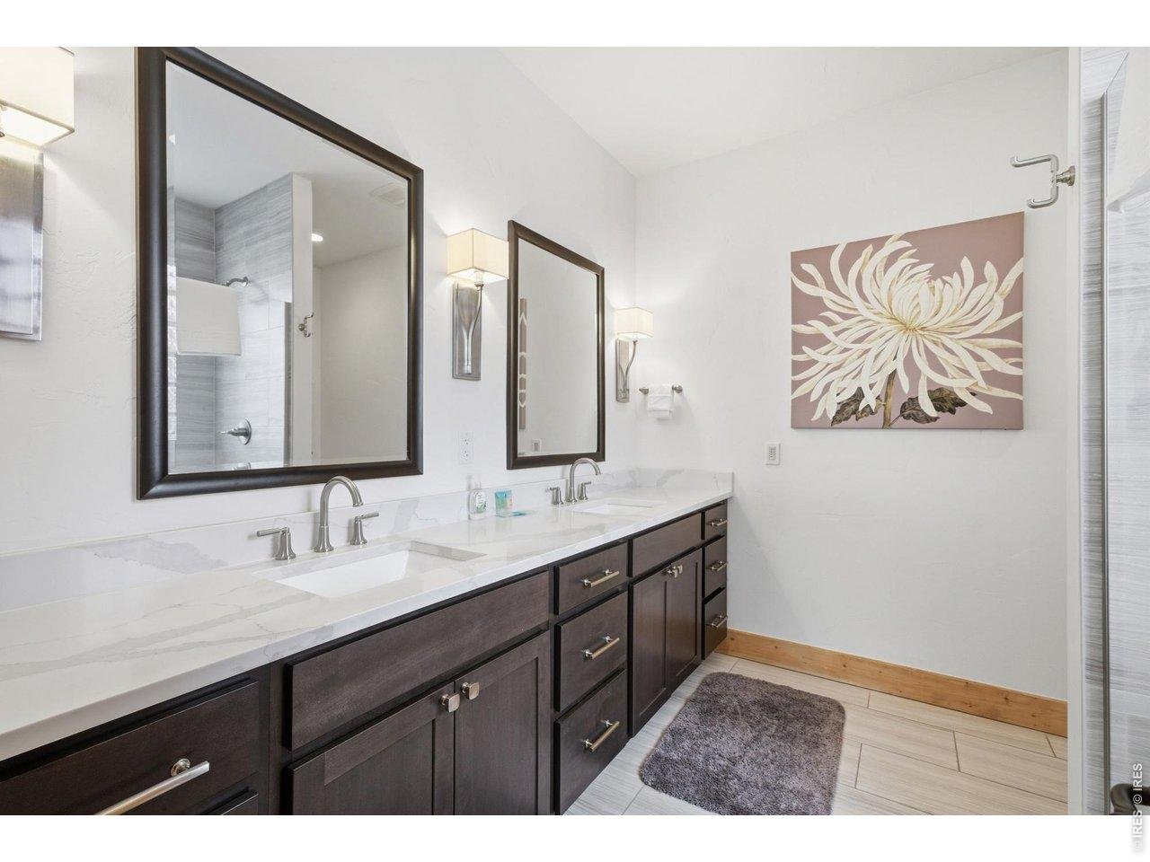 Property Photo 10 Relax and recharge in this spa-like primary bath