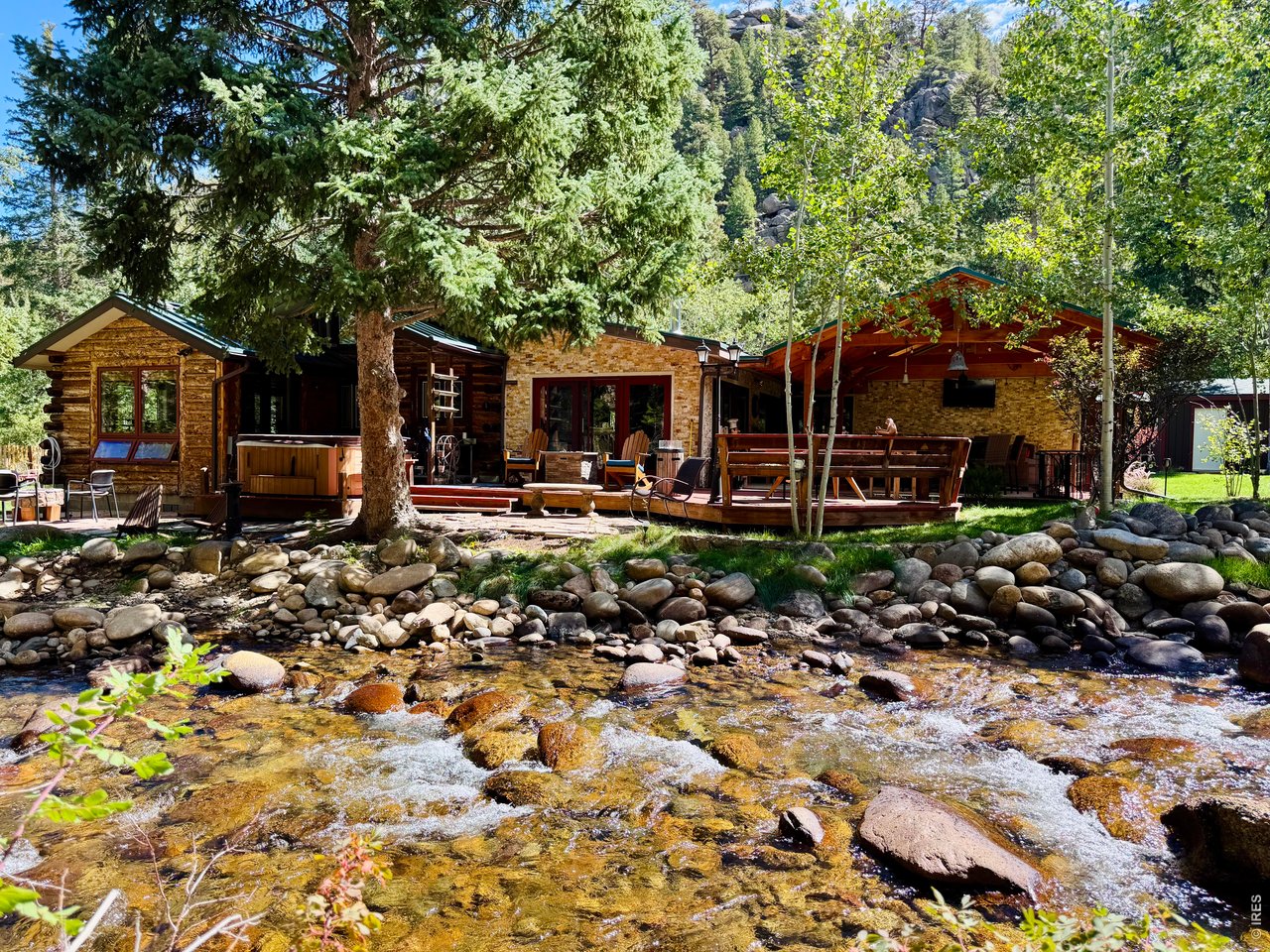 Property Photo 1 