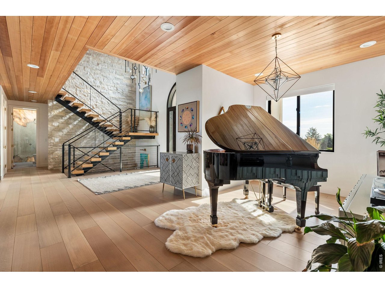 Property Photo 16 