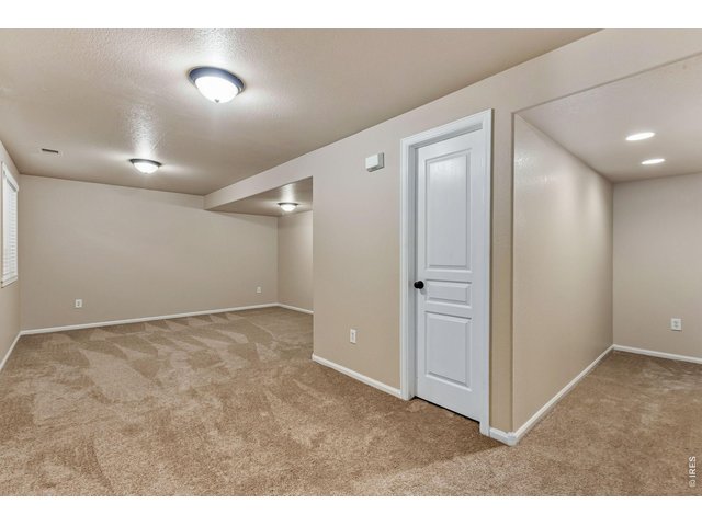 Property Photo 29 Room in the basement to create a entertainment area, play area or recreation space