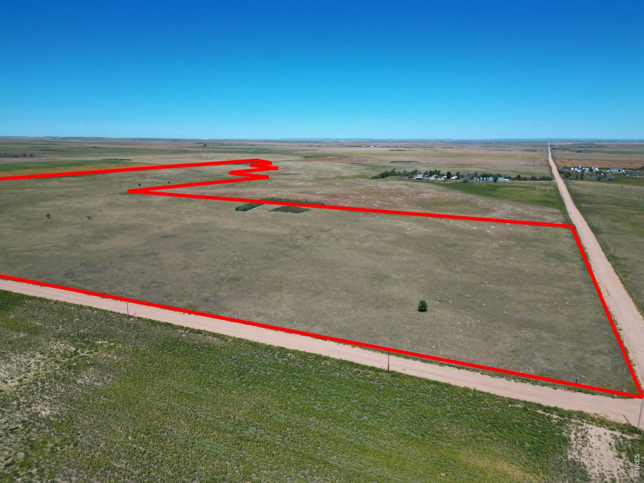 Property Photo 2 All boundaries are approximate. Buyer to verify.