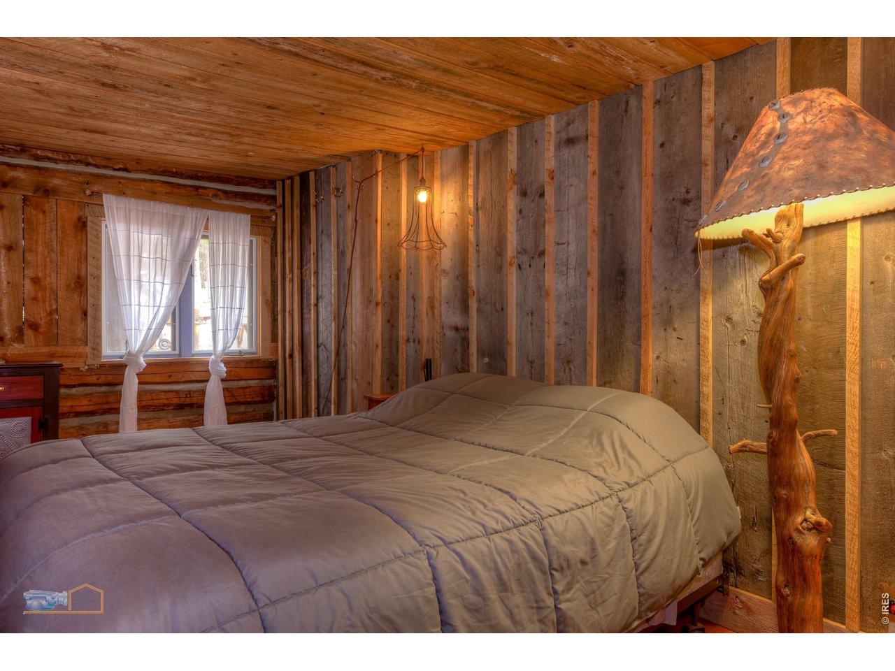 Property Photo 15 