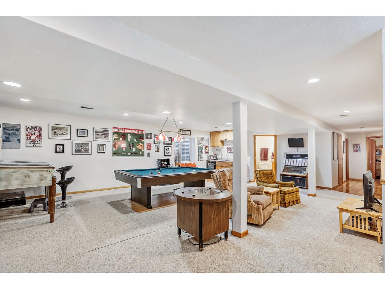 Property Photo 22 Basement Rec room