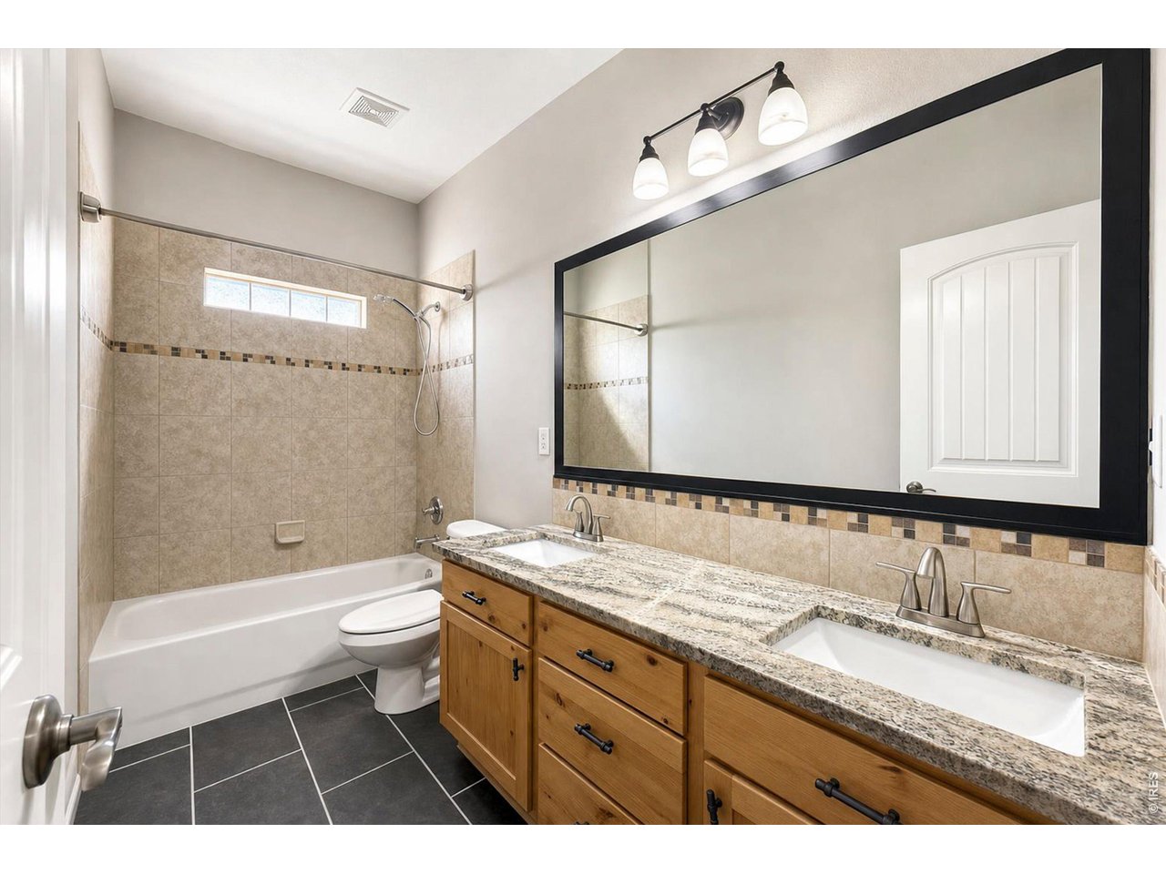 Property Photo 32 Hall Bath