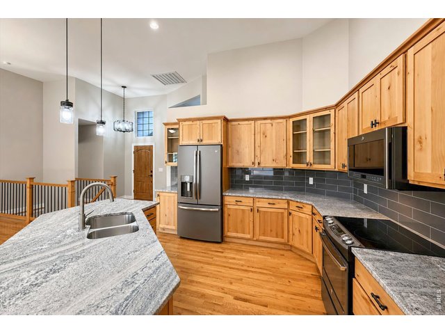 Property Photo 15 