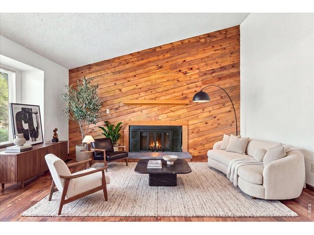 Property Photo 10 Cozy up by the fire!