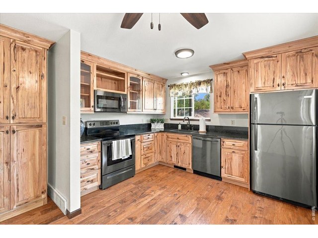 Property Photo 22 Beautiful hickory cabinets