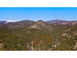 105 Fox Creek Rd Glen Haven, CO 80532