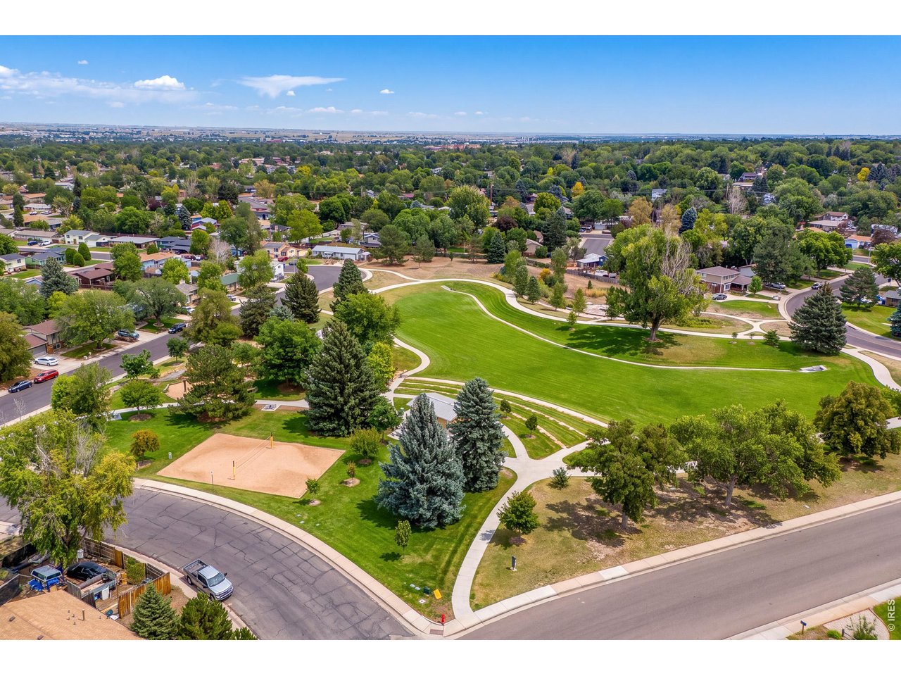 Property Photo 38 Close to Woodbriar Park!