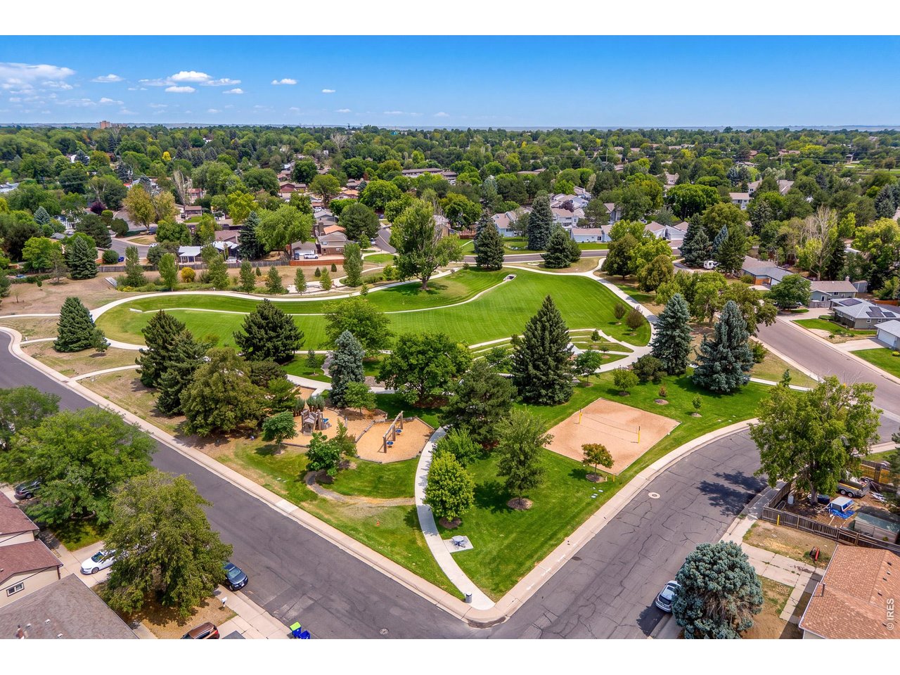 Property Photo 39 Woodbriar Park