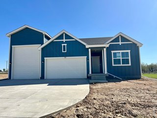 510 Gavin Ct Hudson, CO 80642