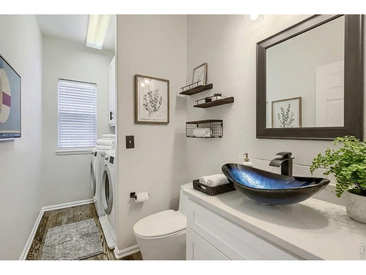 Property Photo 14 