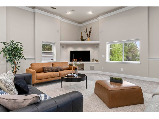 Property Photo 18 Great Room