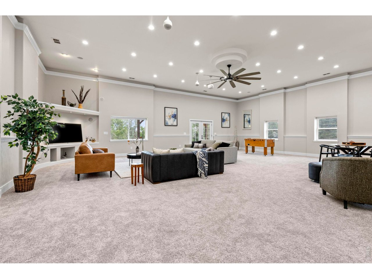 Property Photo 17 Great Room