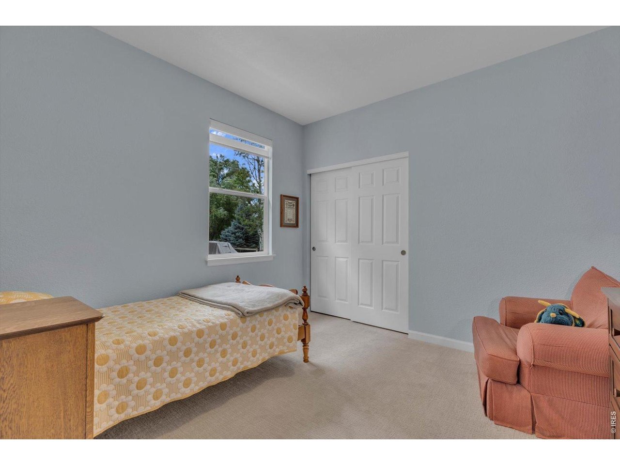 Property Photo 31 bedroom 2 (upper level)