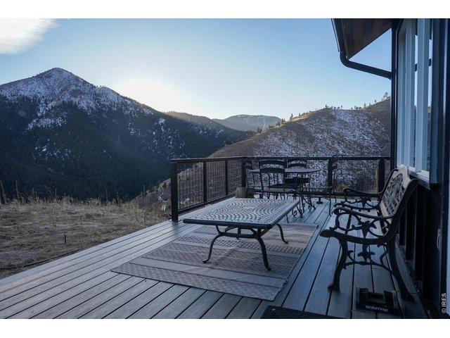 Property Photo 15 Large wrap-around deck