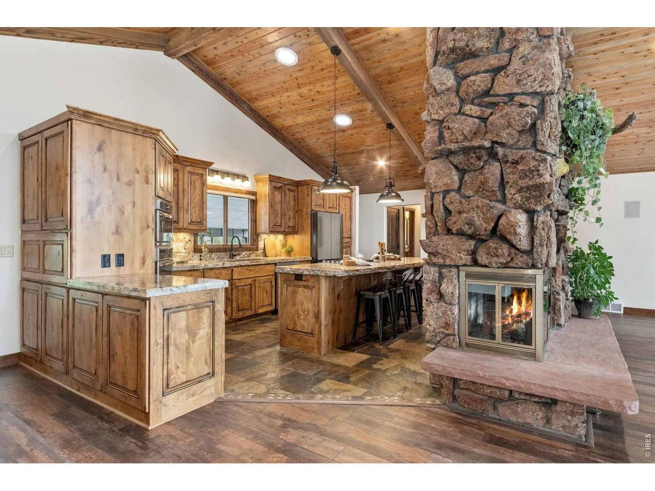 Property Photo 15 