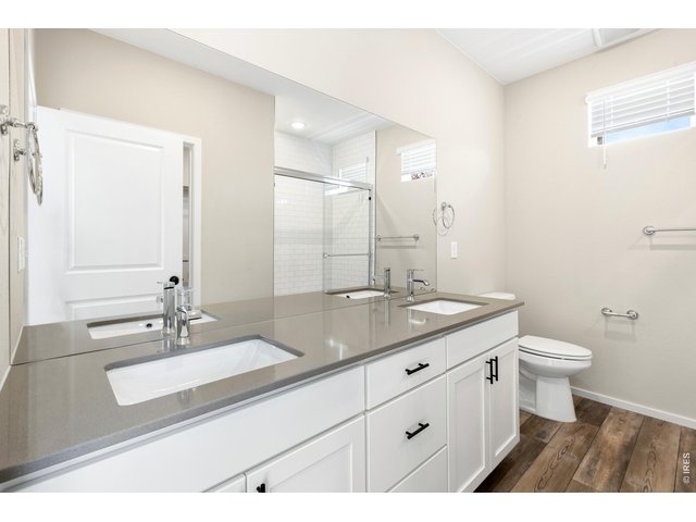 Property Photo 13 Primary Bath