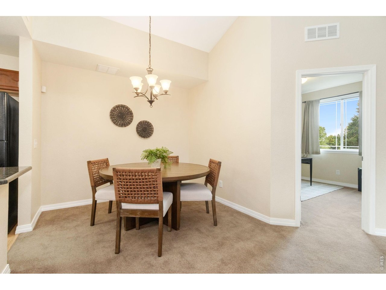 Property Photo 10 Dining