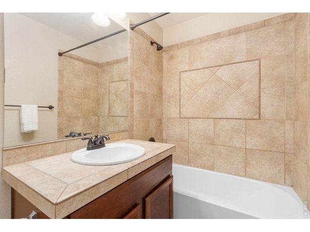 Property Photo 12 Guest Bathroom
