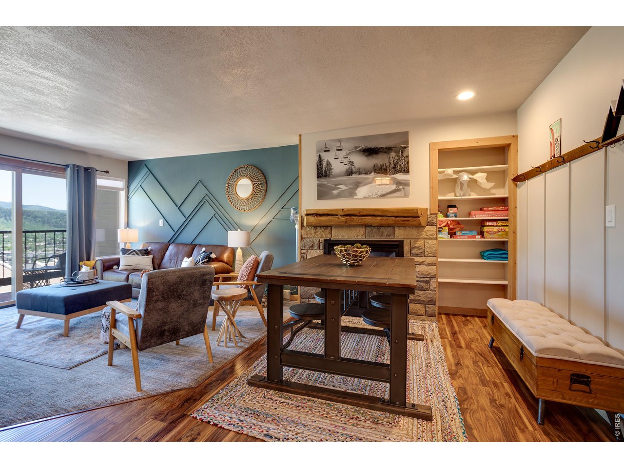 Property Photo 6 Open layout maximizes space