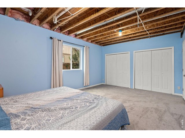 Property Photo 23 Basement bedroom