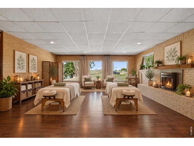 Property Photo 18 Great flex space for wellness center, massage therapy, home based business, endless possibilities - virtually staged