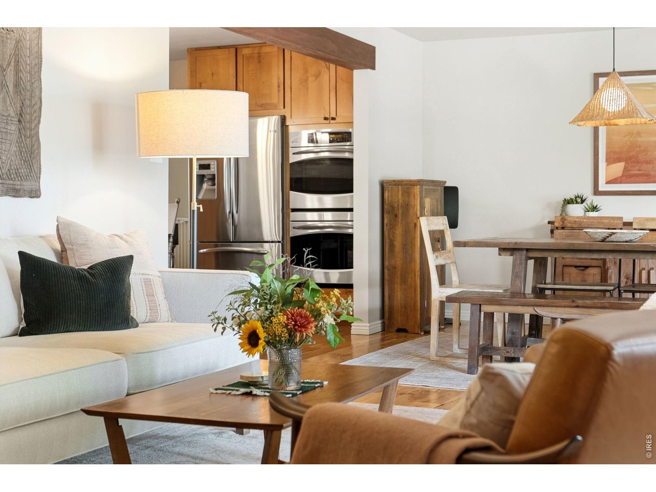 Property Photo 12 Elegant and stylish.
