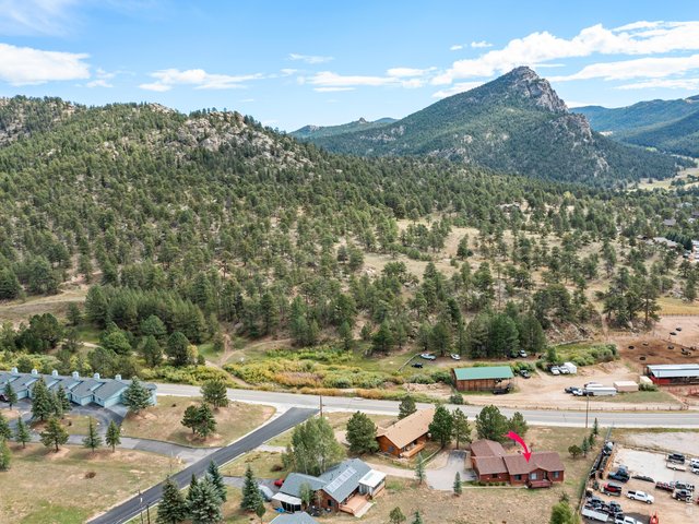Property Photo 7 Easy location just off Dry Gulch
