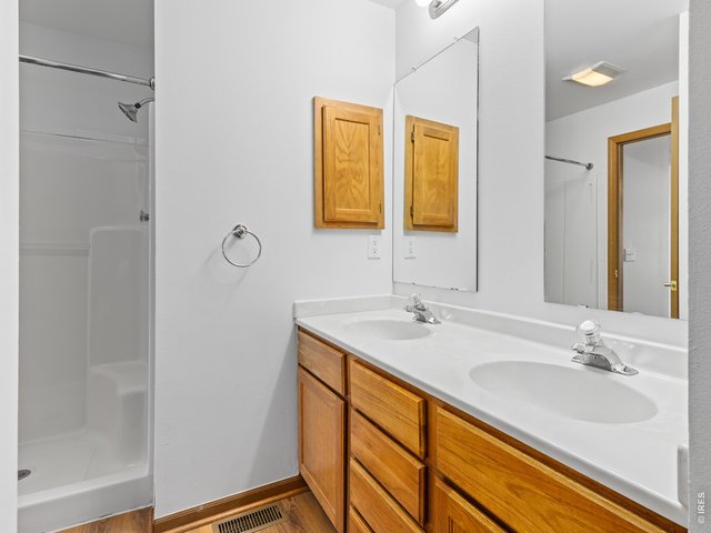 Property Photo 22 Primary bath with twin sinks