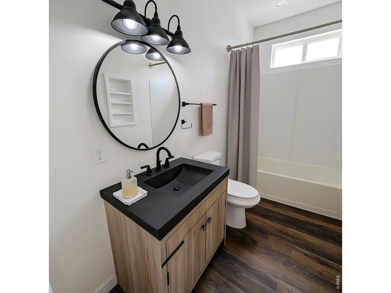Property Photo 32 
