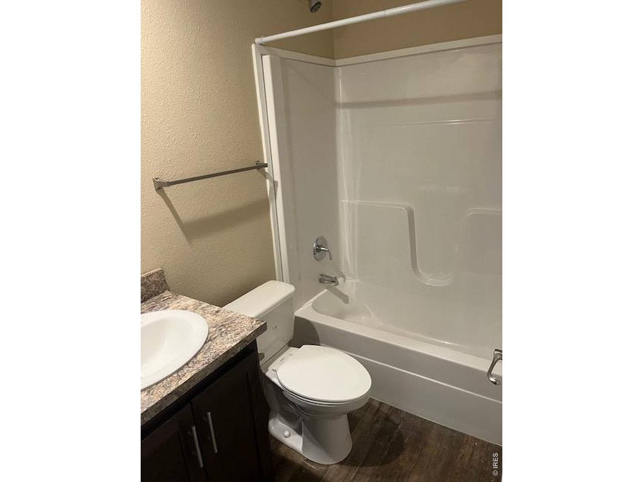 Property Photo 12 Bathroom 2
