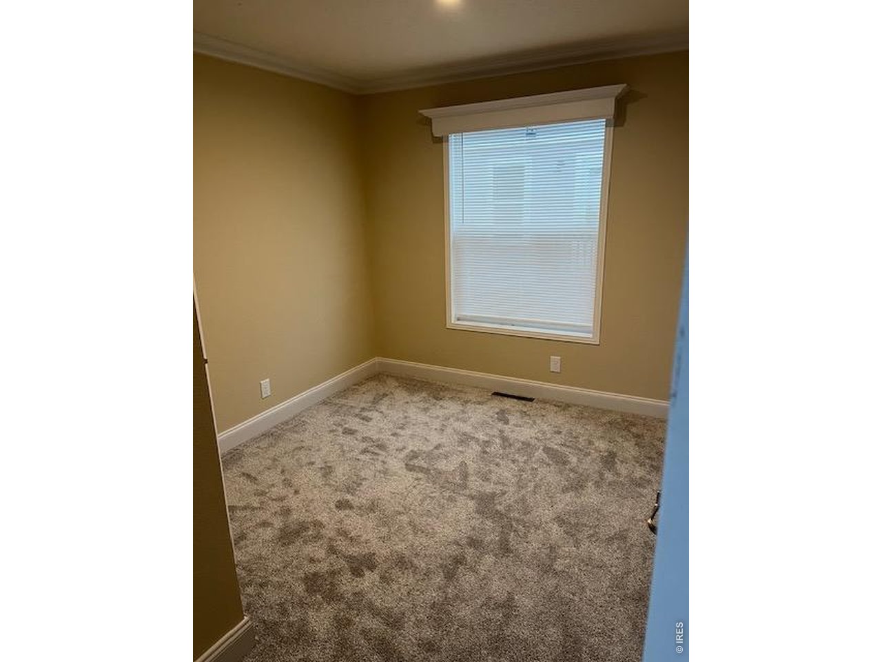 Property Photo 10 bedroom 2