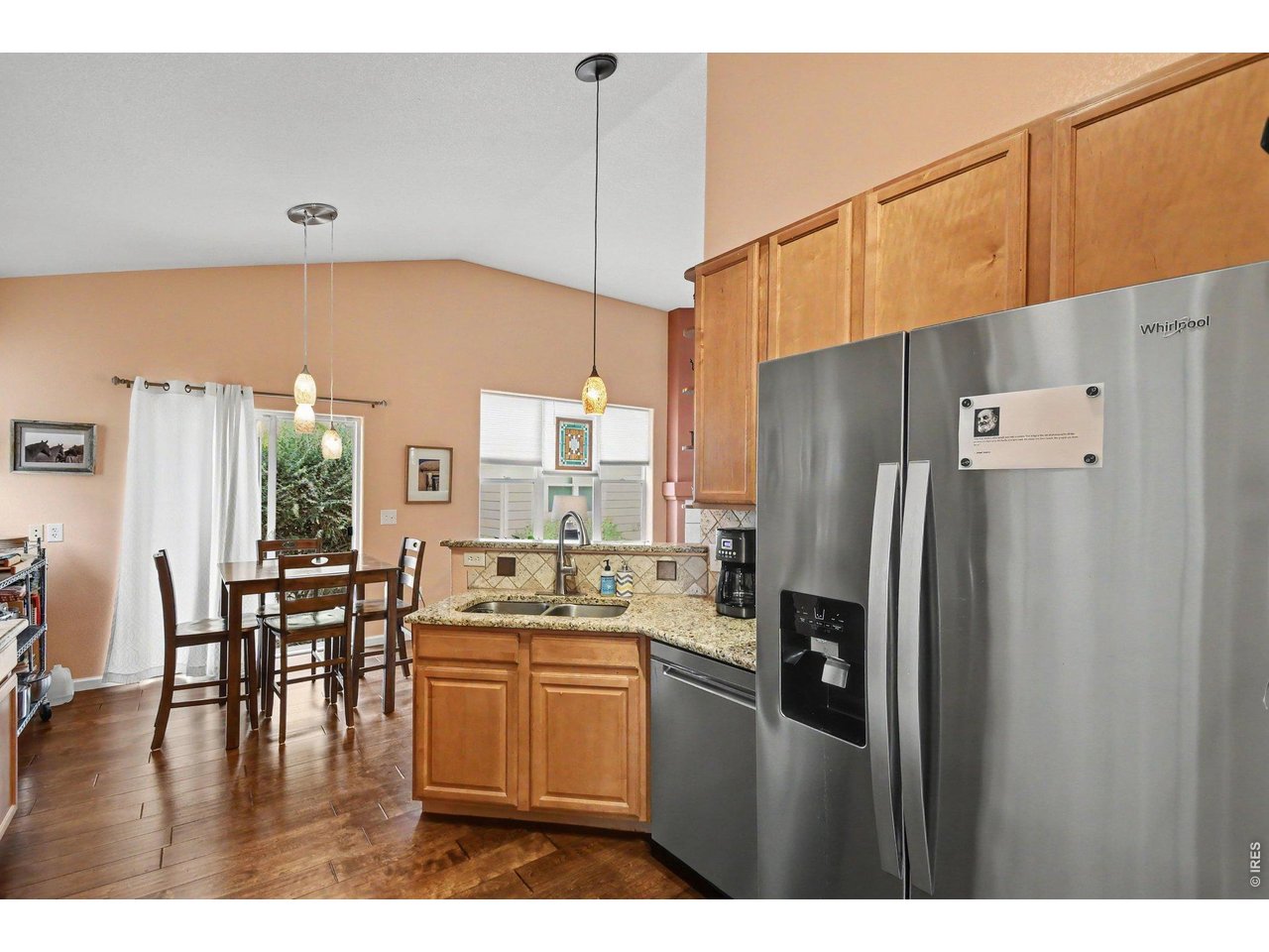 Property Photo 6 Kitchen