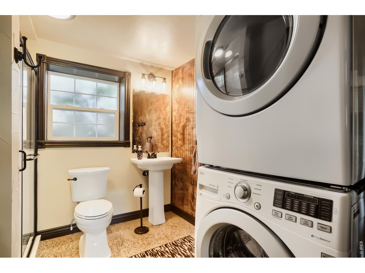 Property Photo 23 