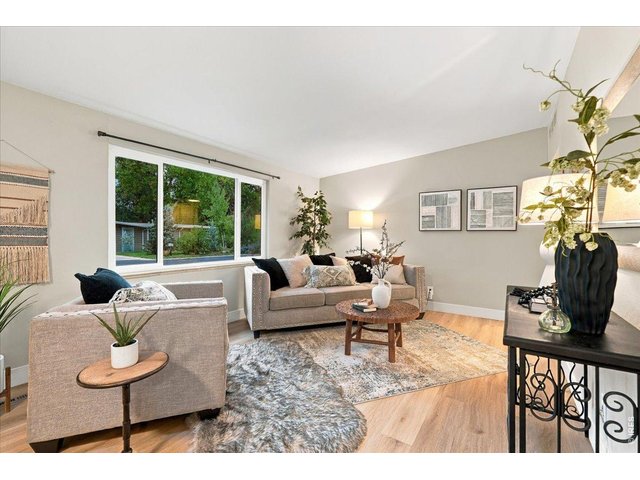 Property Photo 1 LOCATION! LOCATION! LOCATION! Super cool home blocks from City Park, Tennis, Pottery studio, pool, City Park 9 Golf, Stodgy's Brewery, and the Fox Den coffee shop. Short drive to Old Town restaurants, shops + entertainment, 2 miles to CSU!