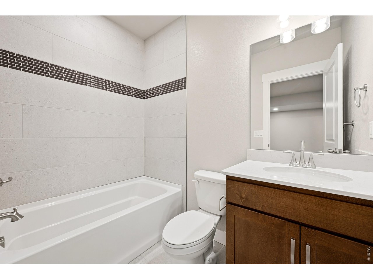 Property Photo 24 Bathroom in basement