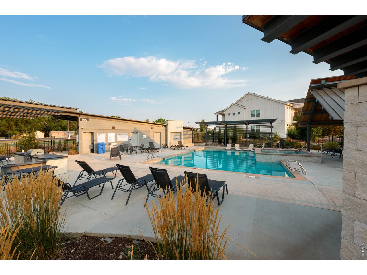Property Photo 30 Tons of Amenities, Parks, Trails, & Pools