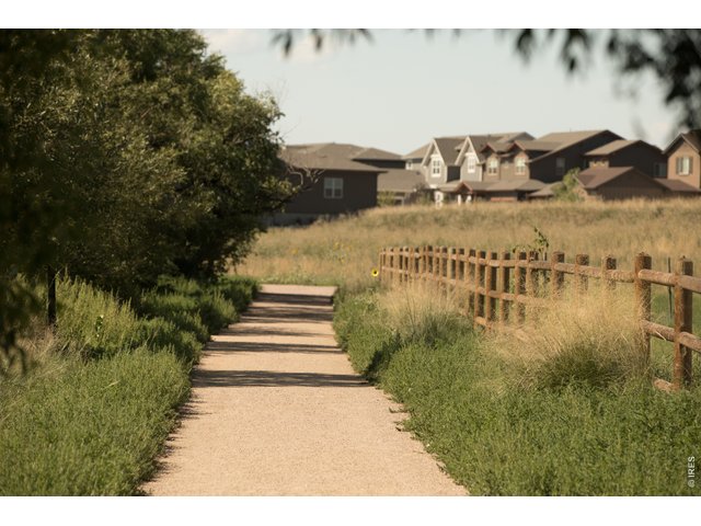 Property Photo 30 Miles of walking trails along the lake!