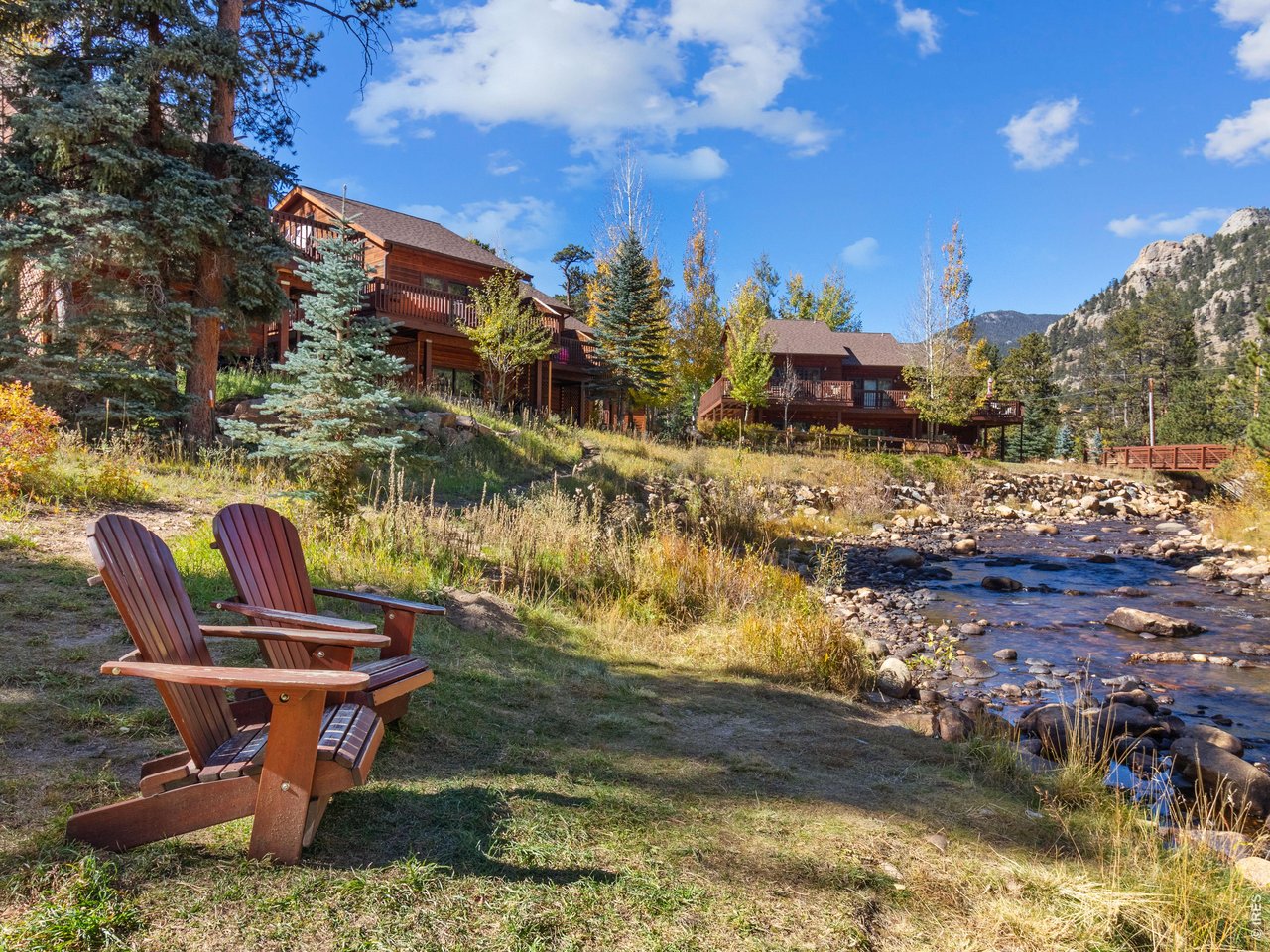 Property Photo 1 Welcome to your river front retreat!