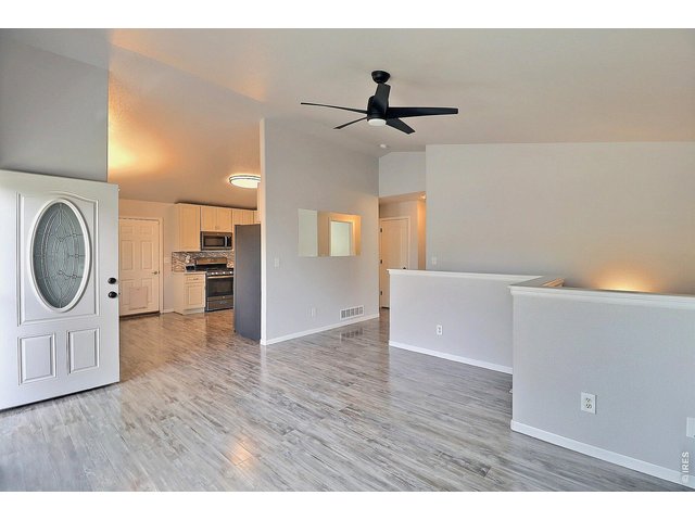 Property Photo 6 Awesome Vaulted Ceilings will Catch Your Eyes